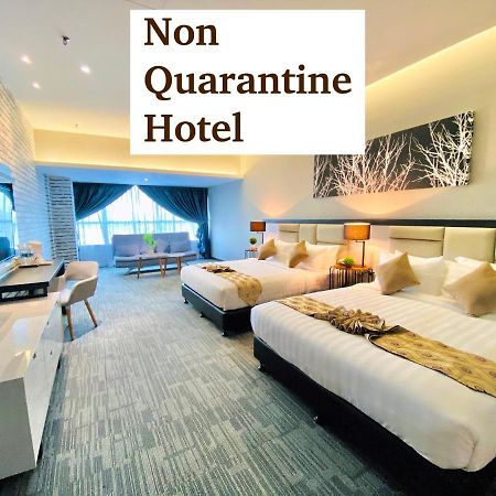 Glex Hotel Signature Johor Bahru Esterno foto