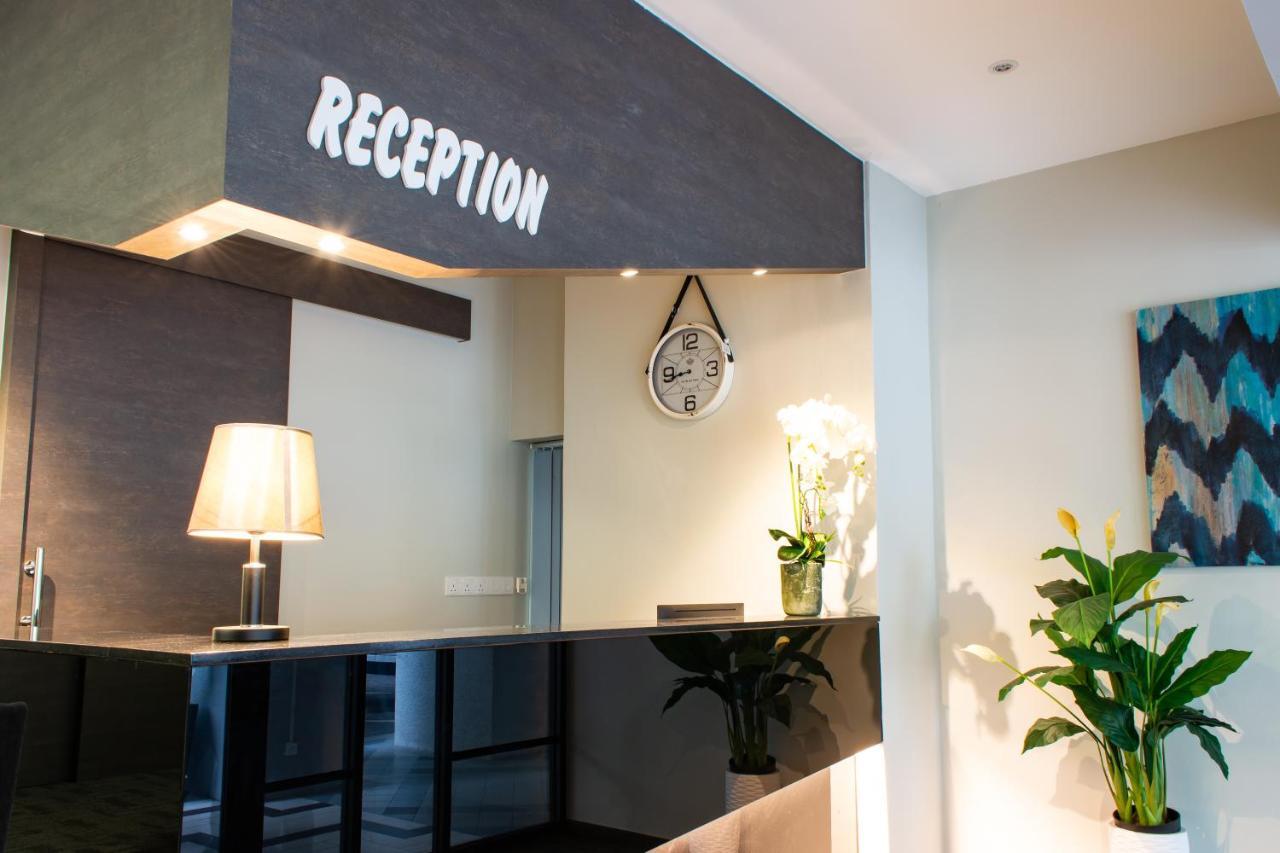 Glex Hotel Signature Johor Bahru Esterno foto
